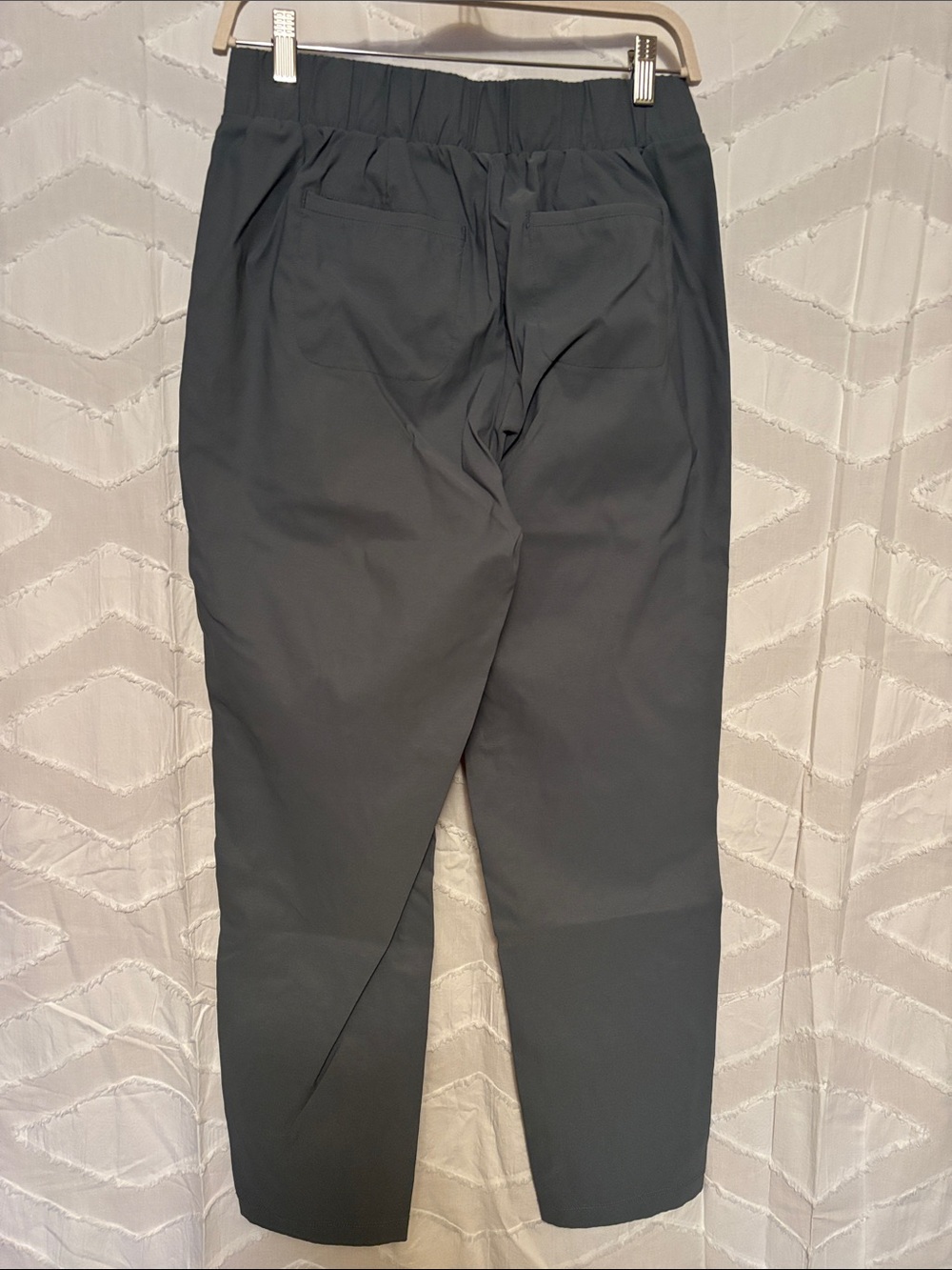 Women's Green Pull-On wind Pants - Picture 2 of 3